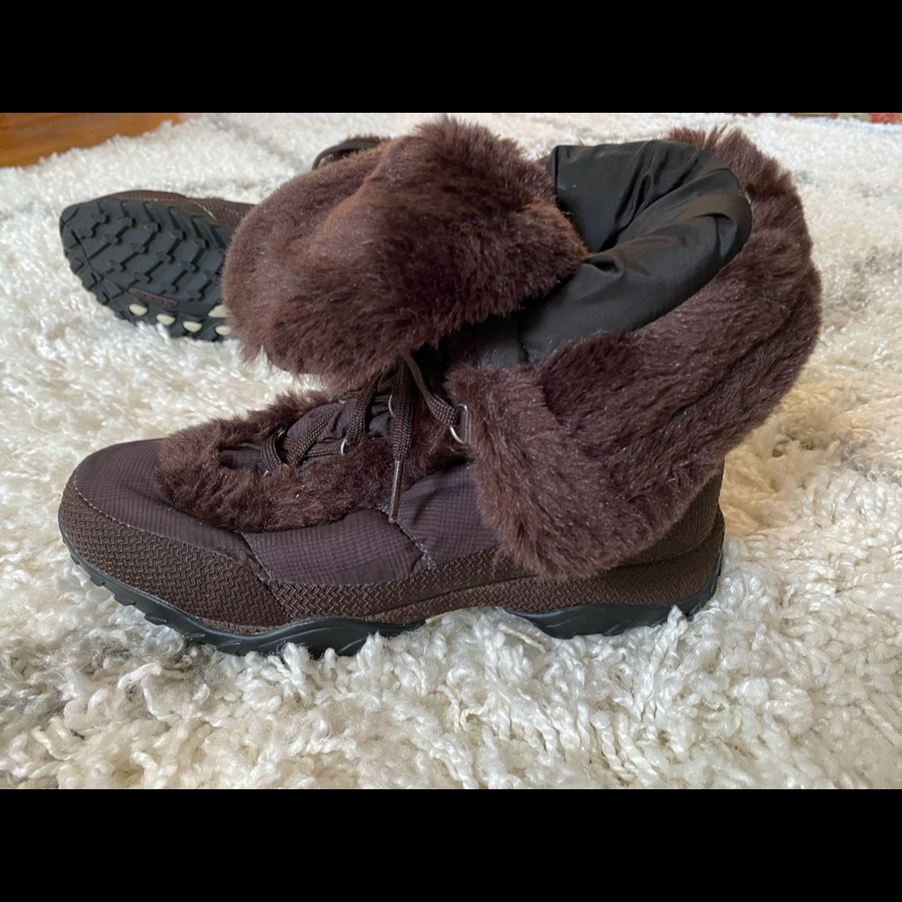 The North Face Women’s Brown Insulated Winter Snow/Rain Boots - Picture 6 of 6